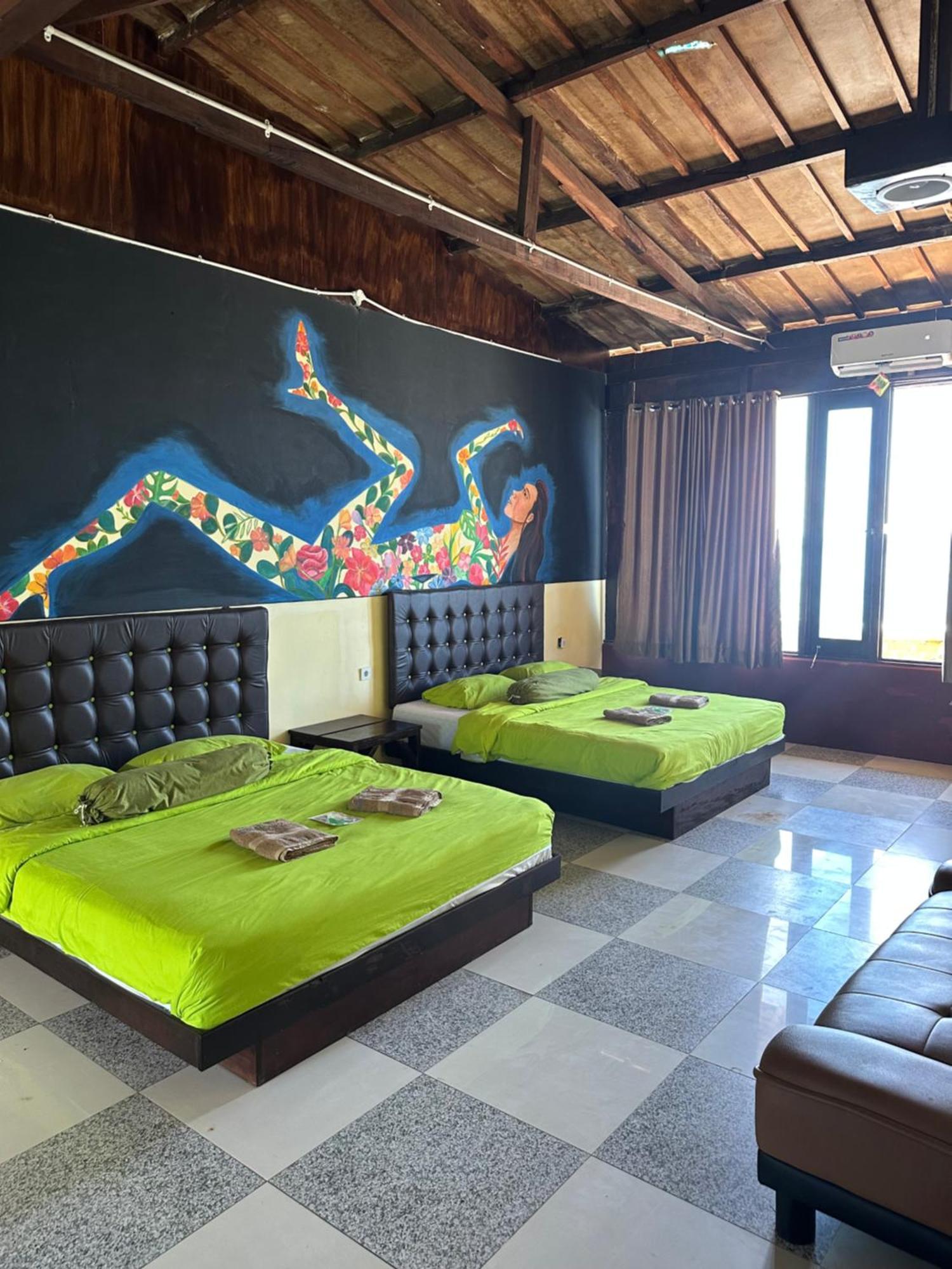Hotel Mooi Park Sorong Exteriér fotografie