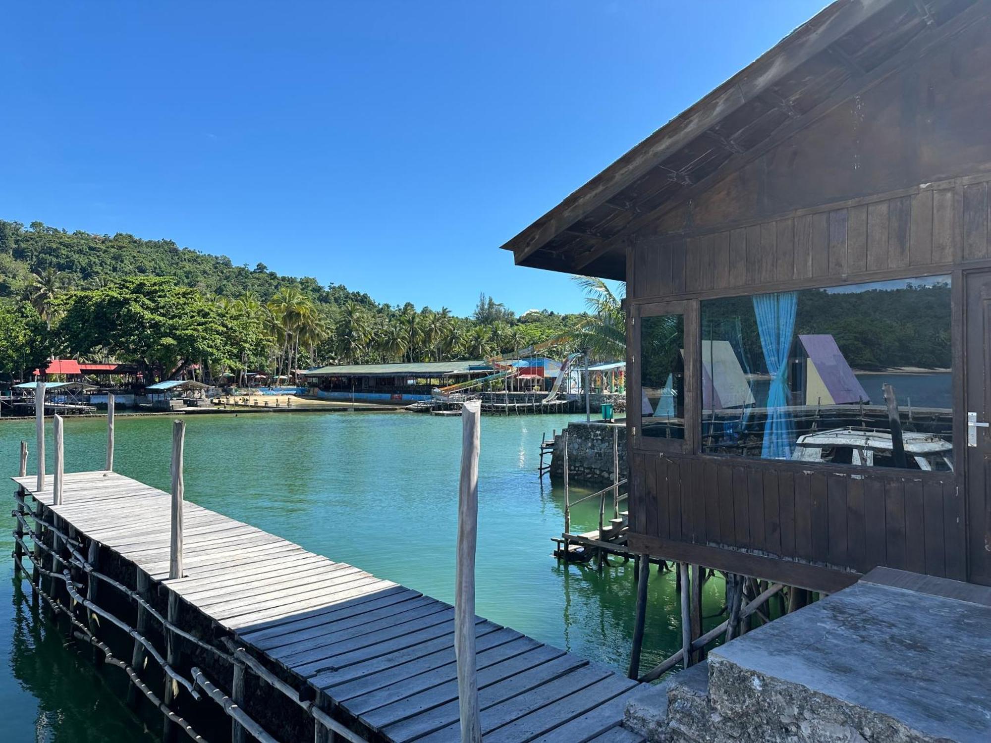 Hotel Mooi Park Sorong Exteriér fotografie